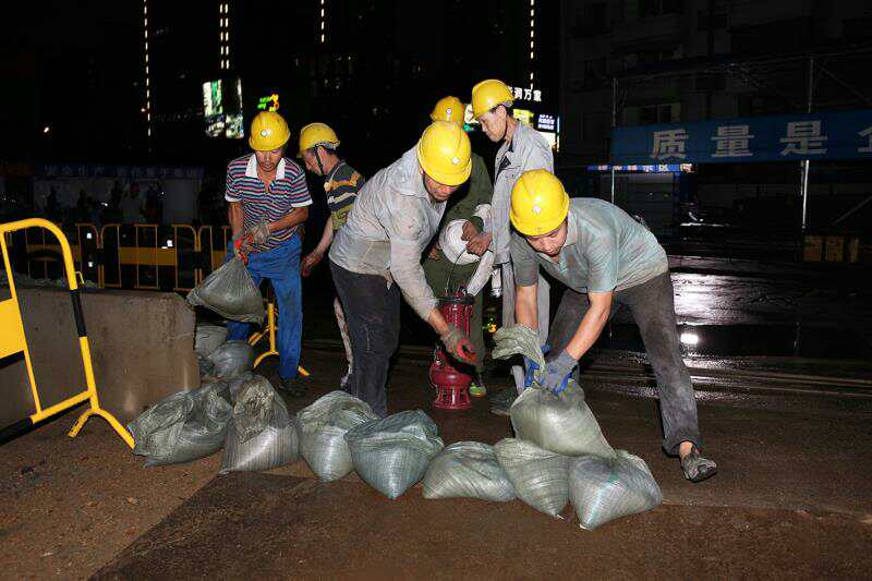 沈阳市建委组织实战演练 确保建筑工地安全