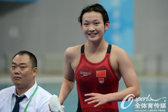 泳池中最亮的 新星 李冰洁三天两破亚洲记录