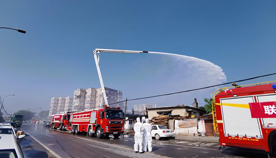大連市消防救援支隊參與處置高風險區域消殺任務
