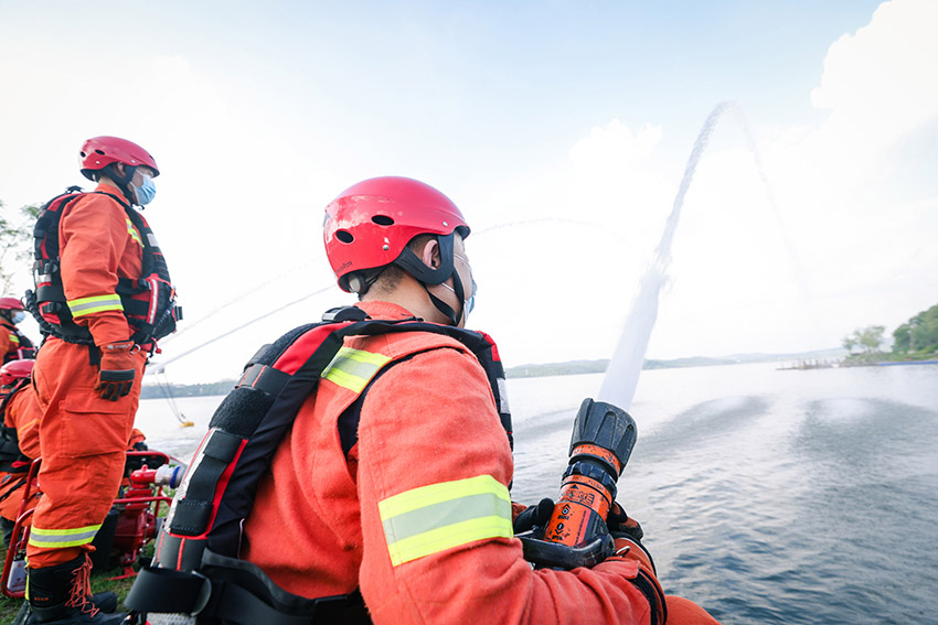辽宁省消防救援总队防汛抗洪救援暨战勤保障演练现场。辽宁省消防救援总队供图