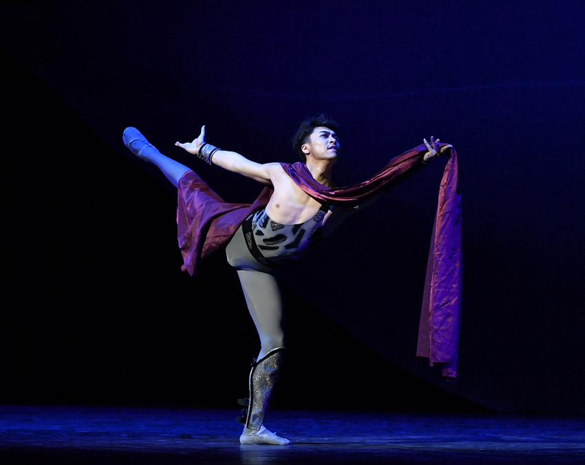 世界经典芭蕾舞剧《斯巴达克》