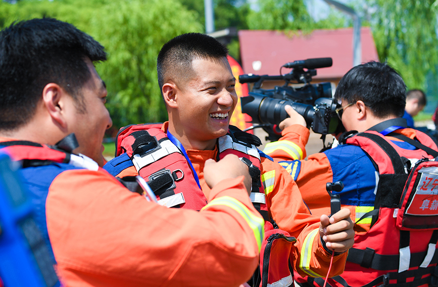 遼寧省應急宣傳實戰拉動演練暨崗位練兵大比武現場。遼寧省消防救援總隊供圖