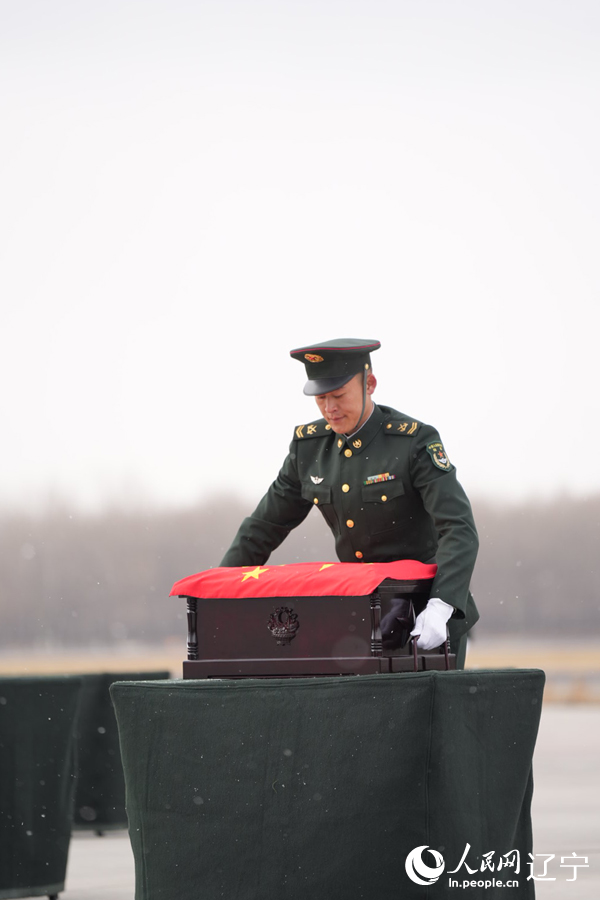 英雄回家︱風雪英雄歸！第十批在韓中國人民志願軍烈士遺骸返回祖國【9】