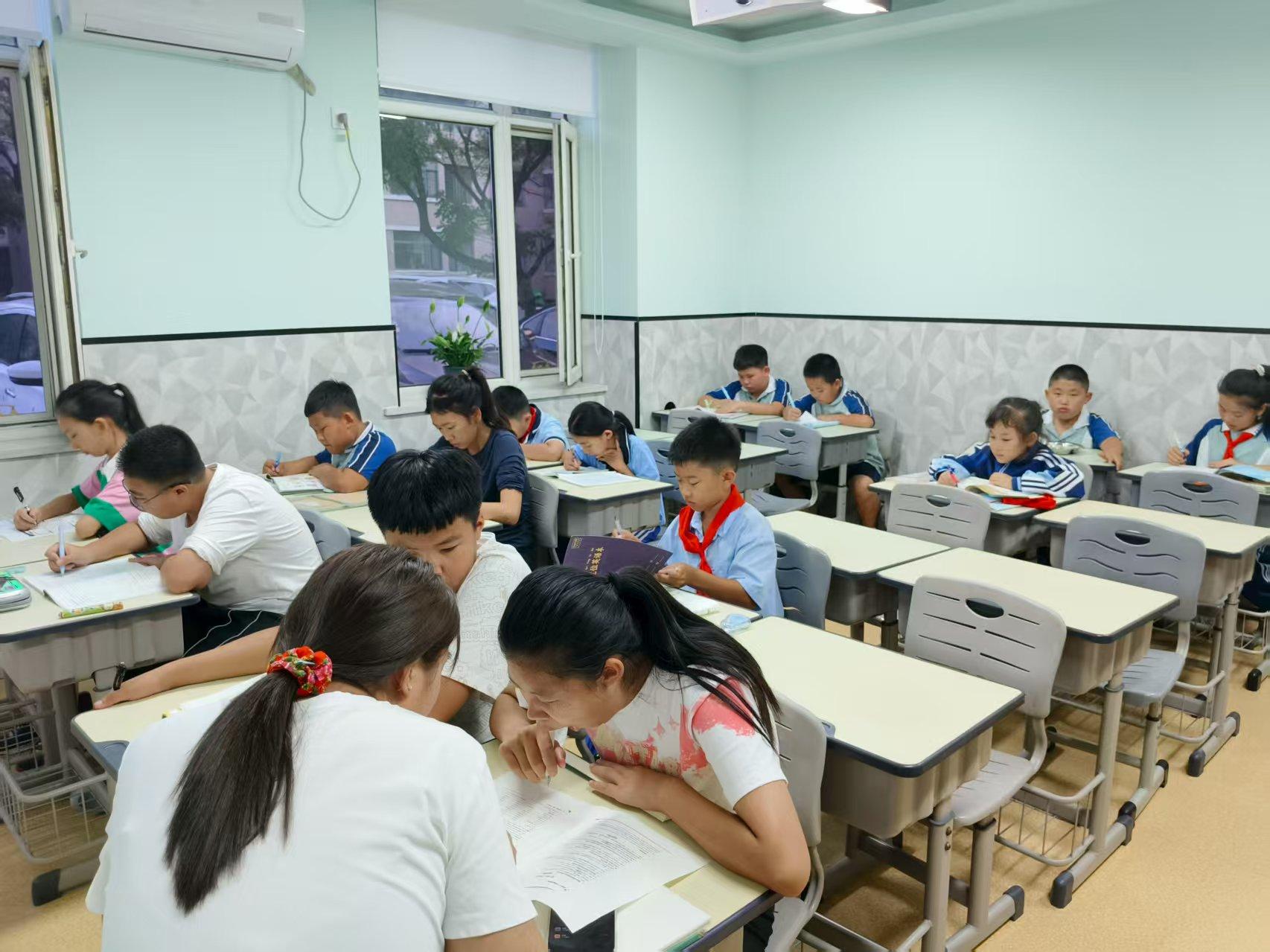 桃仙街道綠色家園社區家門口的托管班