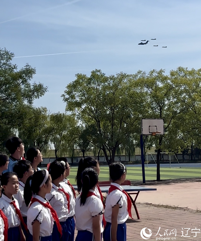 【组图】英雄城迎接英雄回家【3】