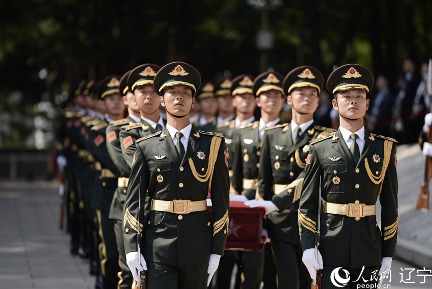 【组图】第十二批在韩中国人民志愿军烈士遗骸安葬仪式在沈阳举行【8】