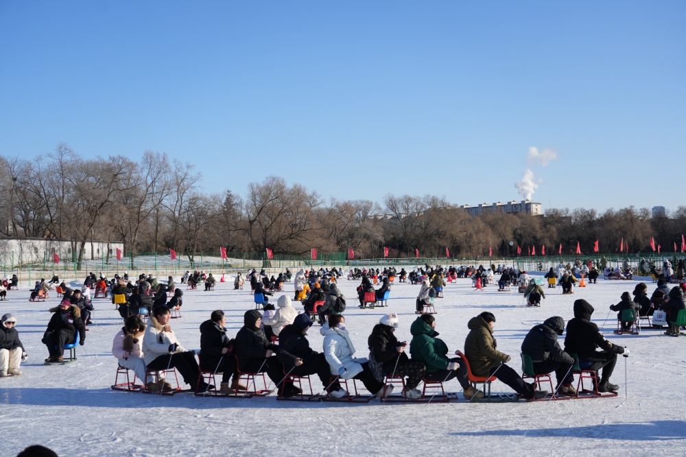 冰上贪吃蛇串起冬日欢乐【4】