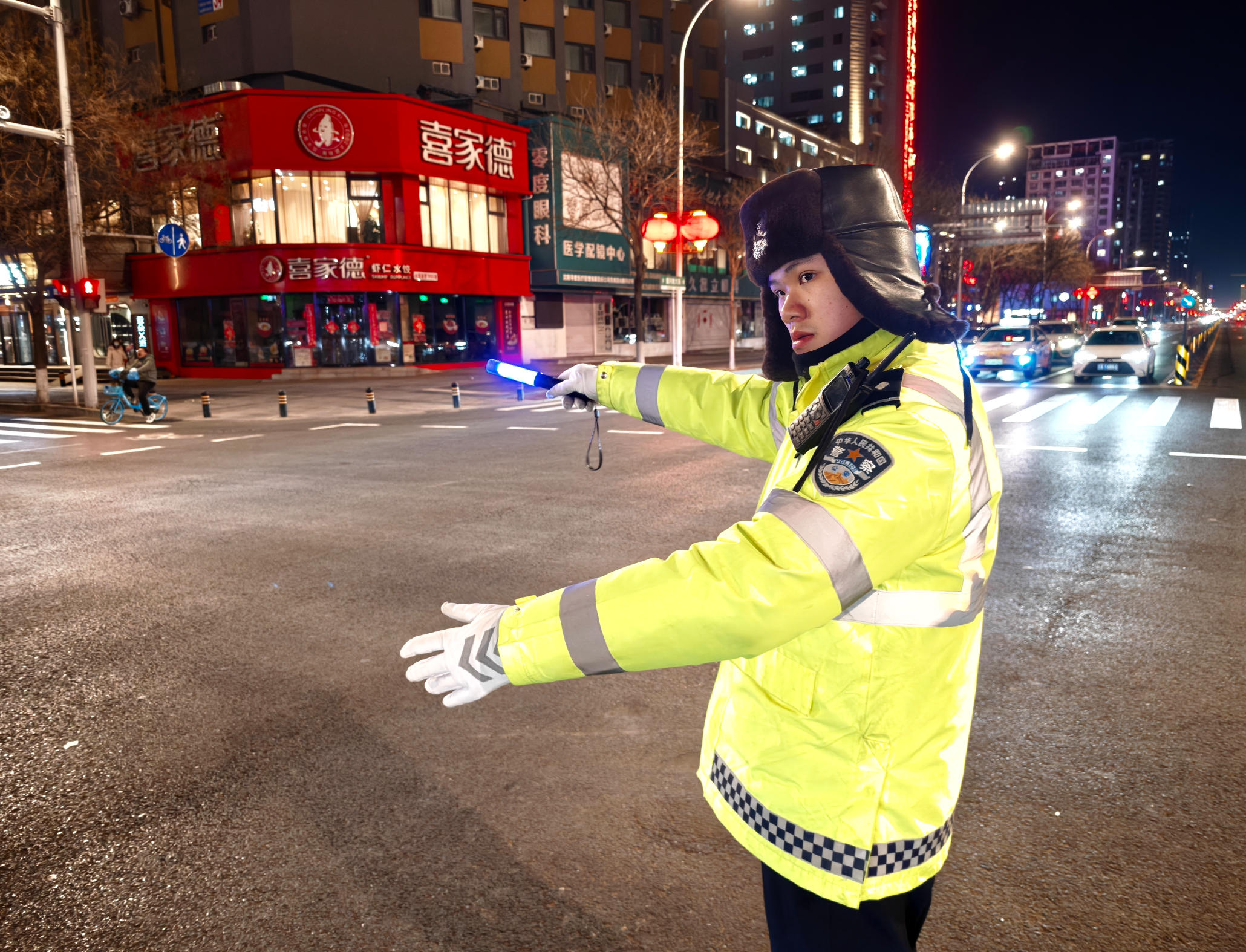 沈陽交警：除夕夜，我在崗！沈陽市公安局交通警察局供圖