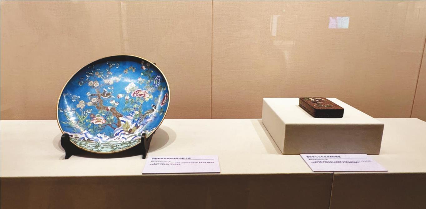 此次展出的近200件展品，每一种纹样，都是自然之美与民生心愿的交融。 受访者供图