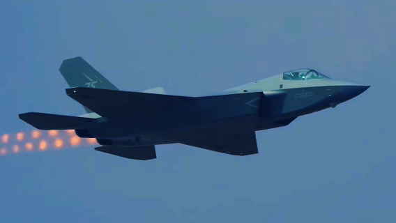 歼-35。
